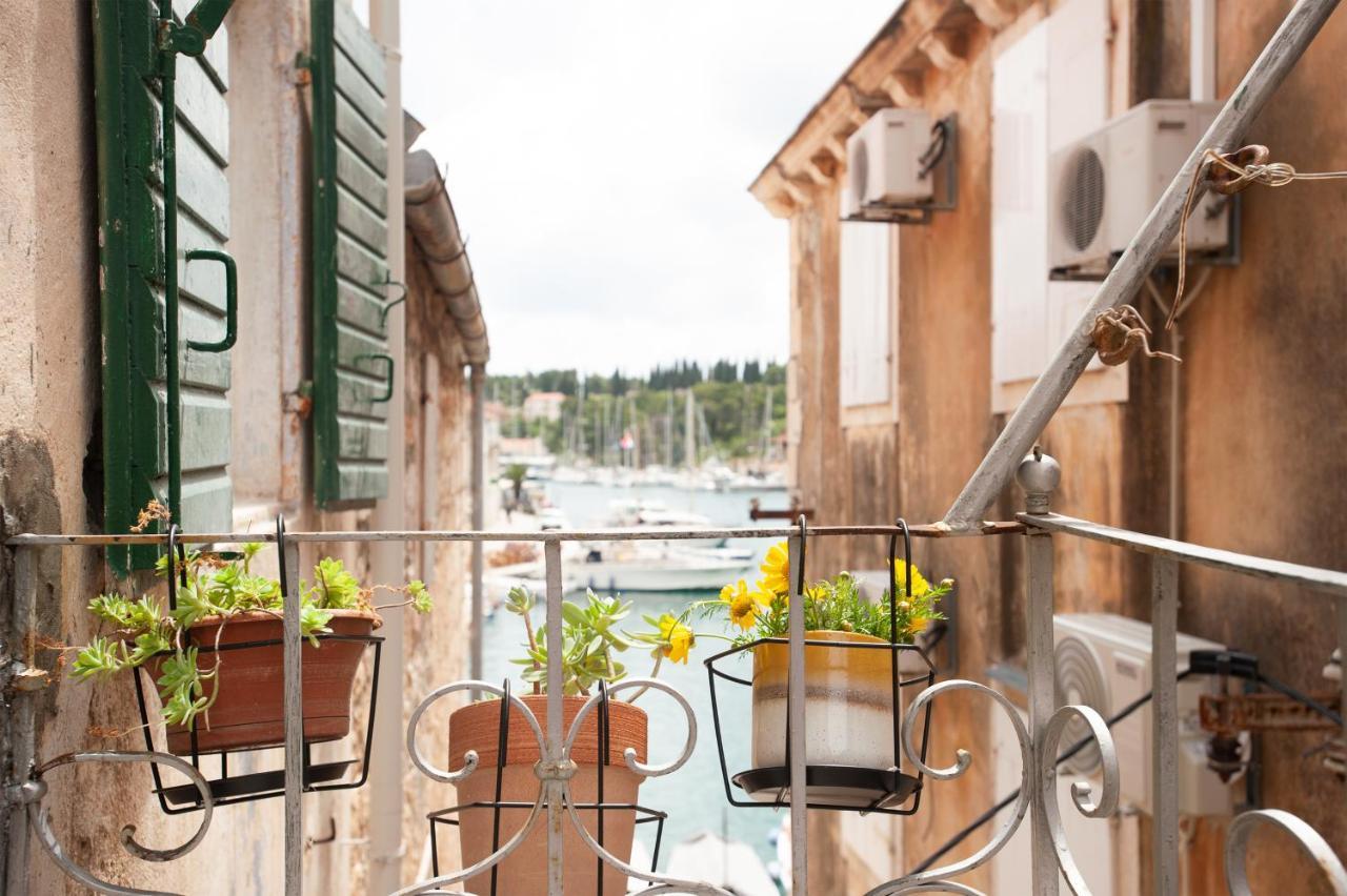 Sketches Of Milna Milna (Brac) Exterior foto